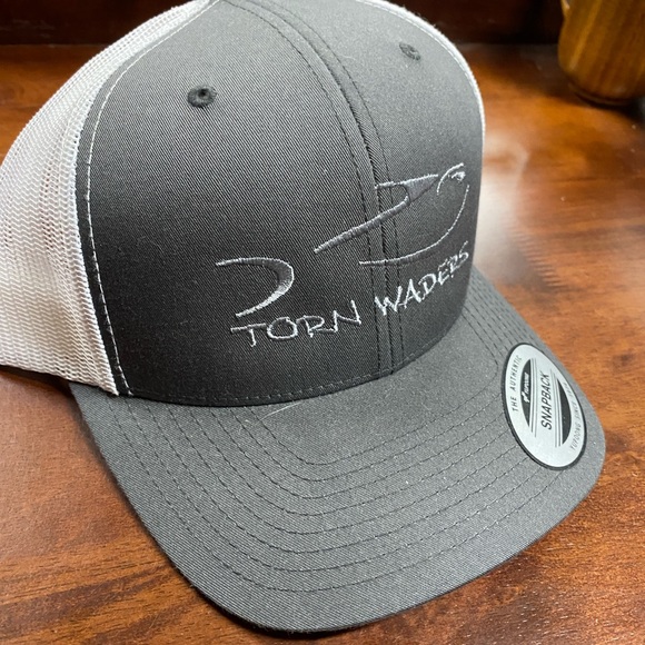 Torn Waders Fly Fishing Snap Back - Picture 1 of 5